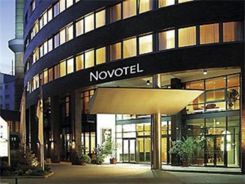 Hyatt Regency Taoyuan International Airport Exterior foto A Novotel hotel in Germany