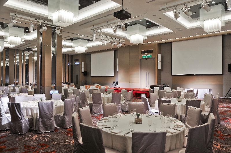 Hyatt Regency Taoyuan International Airport Exterior foto The ballroom at the hotel